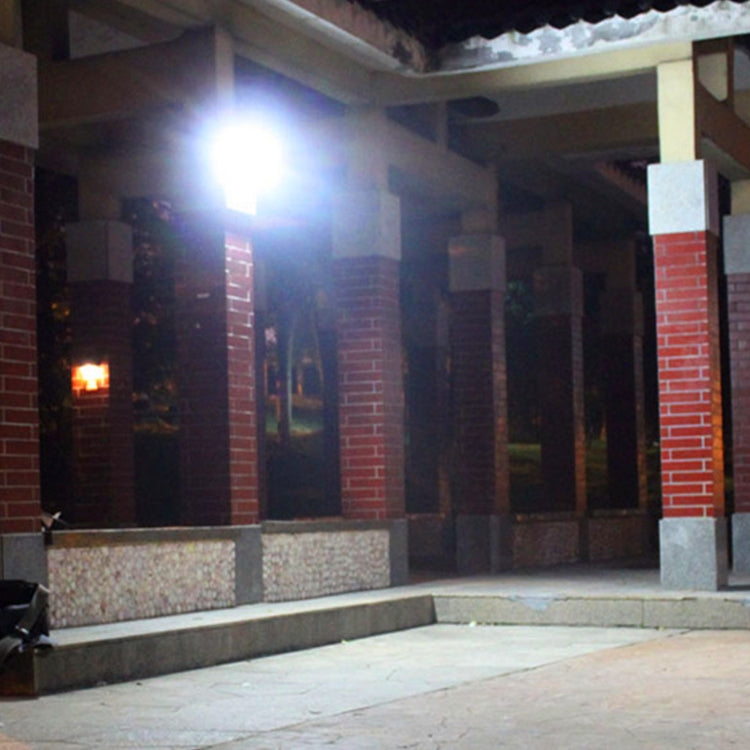 Solar Retro Hexagonal LED Wall Lamp Outdoor Light Sensor Control Landscape Light