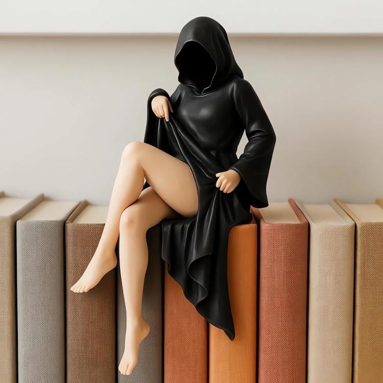 Halloween Black Robe Queen Bookshelf Statue Decorative Gift
