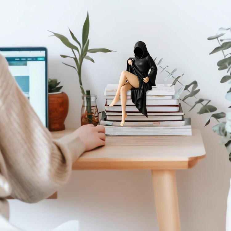 Halloween Black Robe Queen Bookshelf Statue Decorative Gift